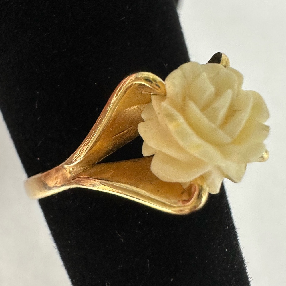Vintage Carved Rose Ring